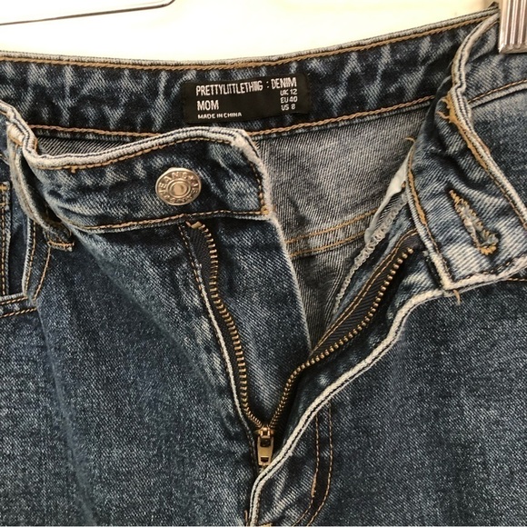 PrettyLittleThing Ripped Mom Jeans - Picture 5 of 12